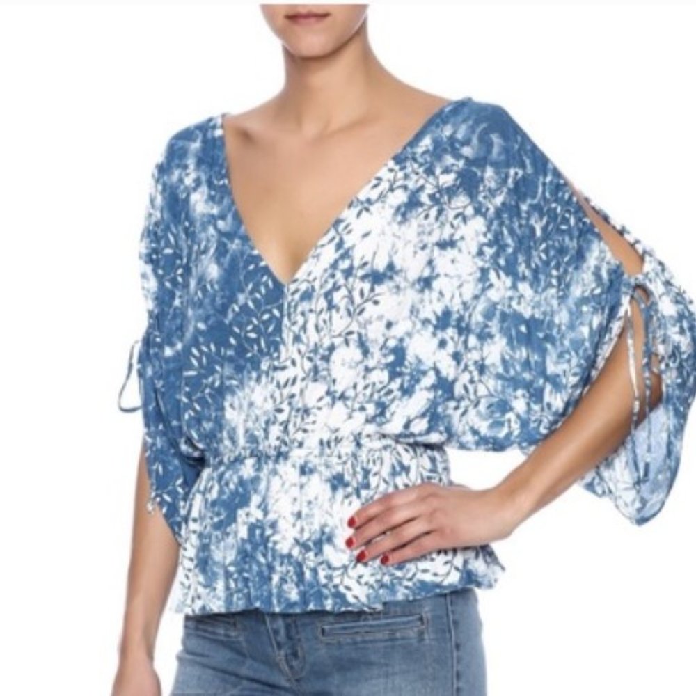 Free People NWOT Blue and White Abracadabra Top M